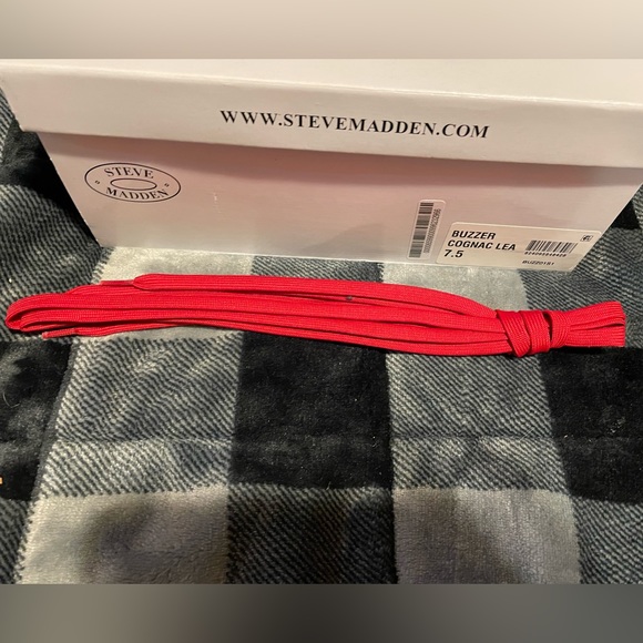 Steve Madden Boots - Picture 9 of 9